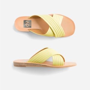 DV by Dolce Vita Lyra Slide Sandal
